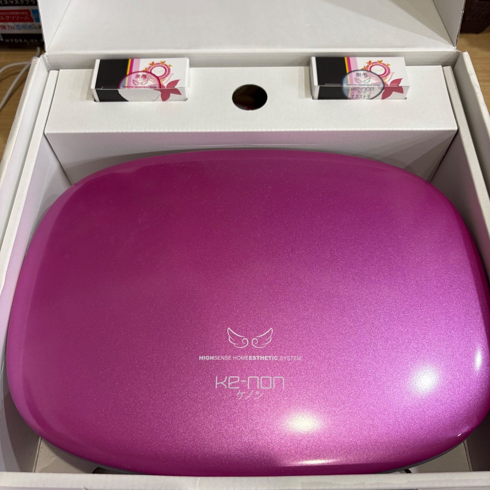 ke-non 脱毛器 本体 カートリッジ新品 美品KE-NON 脱毛器 v7.1 新品