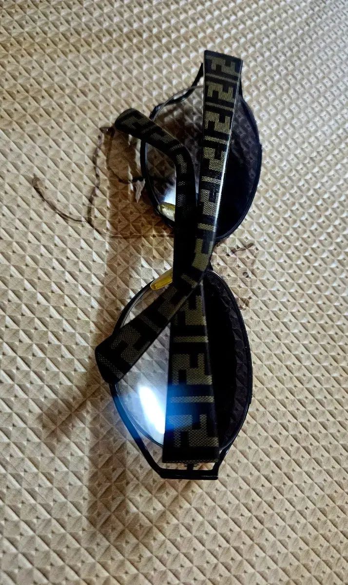 IiTaly FENDI(フェンディ) サングラス 22,606円