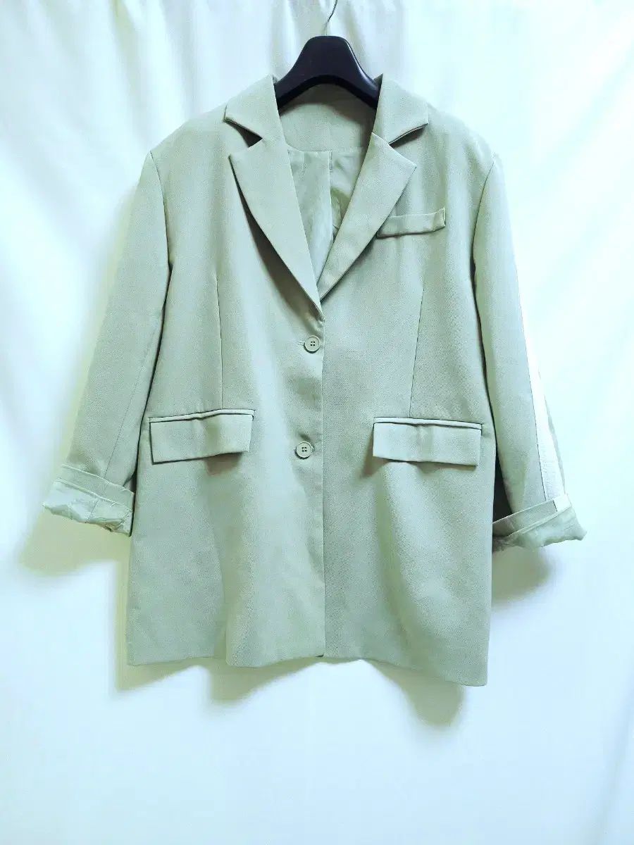 華やかなミント オーバーサイズ ブレーザー ハーフ ジャケット ユニセックス可能