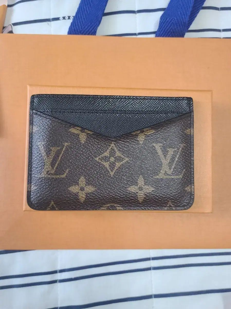 Louis Vuitton ルイヴィトン カードウォレット マロン M60166