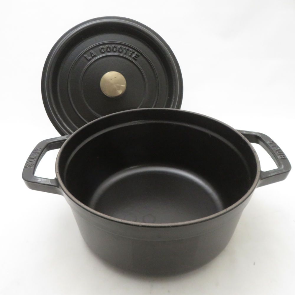 美品 STAUB ストウブ ピコ ココット ラウンド 両手鍋 鋳物ホーロー