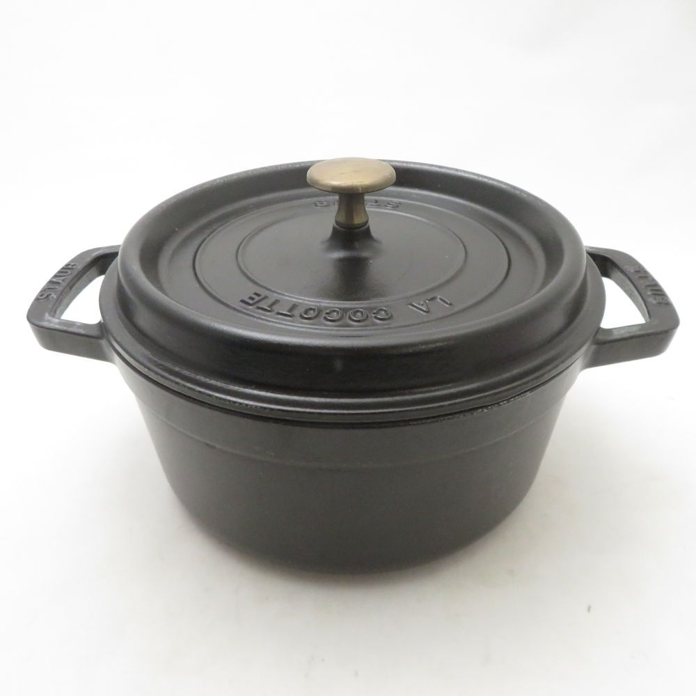 美品 STAUB ストウブ ピコ ココット ラウンド 両手鍋 鋳物ホーロー
