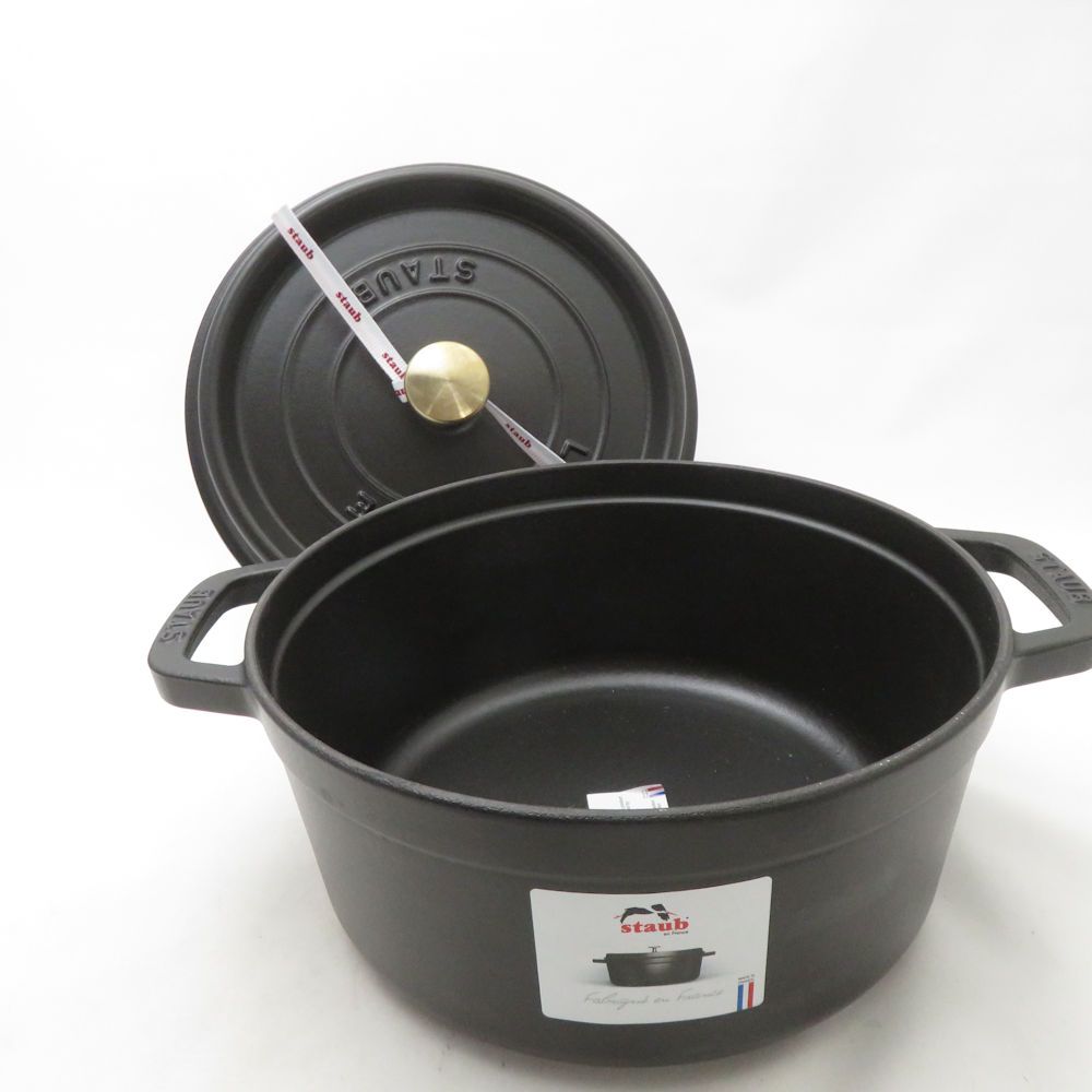 未使用 STAUB ストウブ ピコココットラウンド 両手鍋 鋳鉄 24cm 3.8L