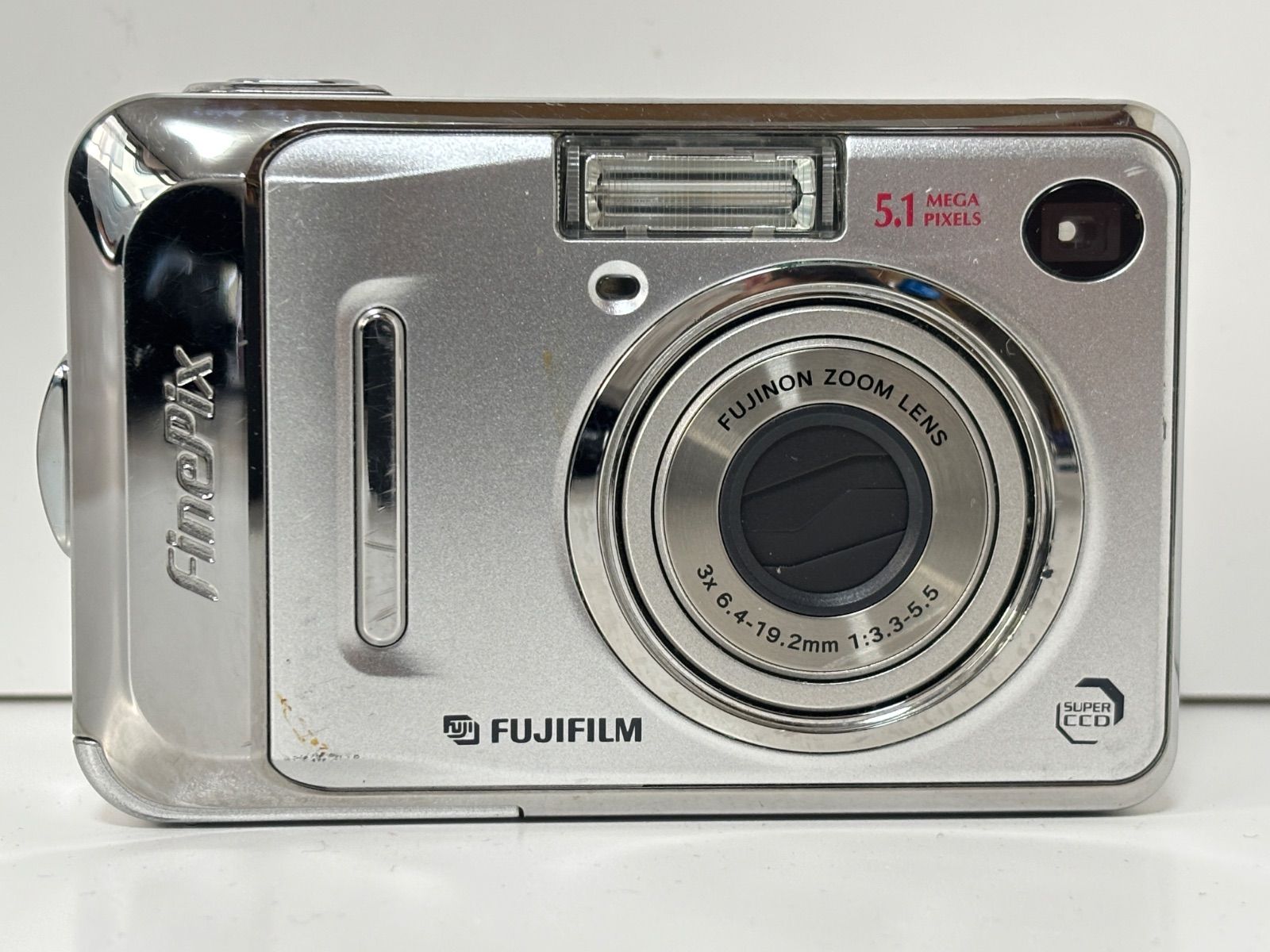 ❣️動作確認済み❣️オールドコンデジ❣️FUJIFILM finepix A500 FUJIFILM FinePix A500 デジタルカメラ コンデジ シルバー 動作確認
