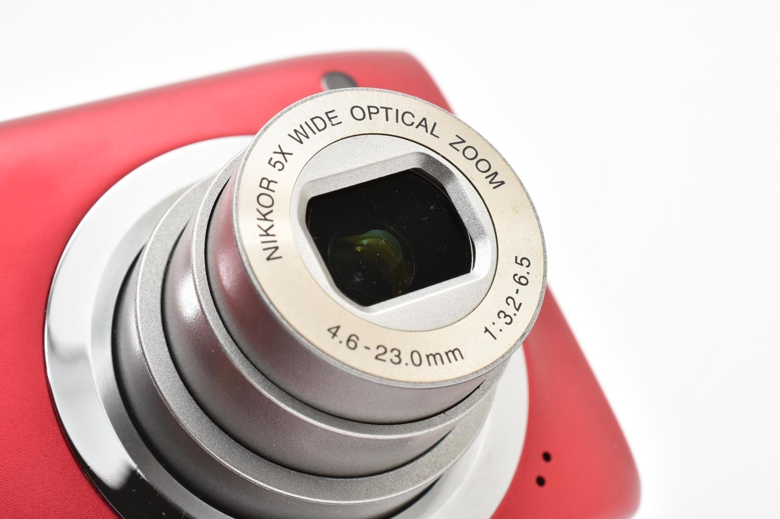☆極上品☆ ニコン Nikon COOLPIX A100 レッド 【光学5倍ズーム・薄型 