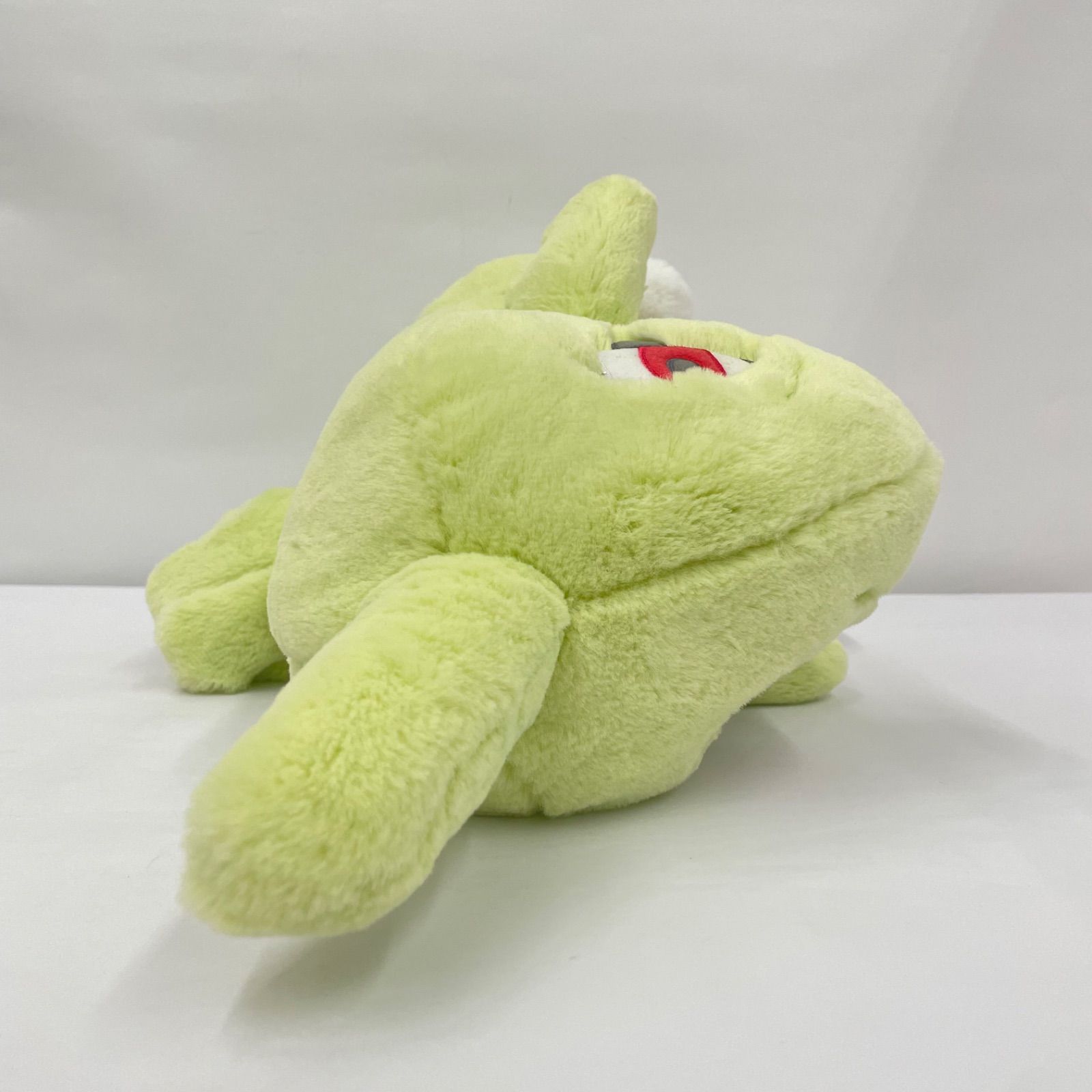 瀬戸店】ポケモンセンター ふわふわ抱きぬいぐるみ ヨーギラス