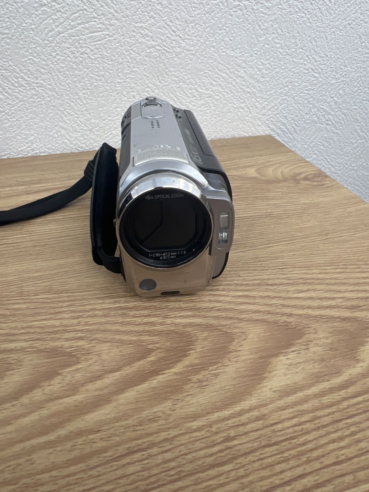 動作確認済み】Panasonic デジタルハイビジョンビデオカメラ HDC-TM30