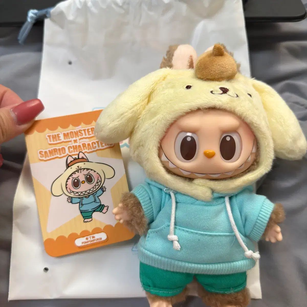 ポップマート ラブブ サンリオ ポムポムプリン