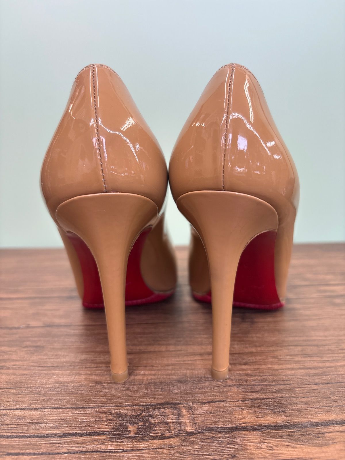 Christian Louboutin エナメルパンプス イタリア製 37 1/2 送料無料