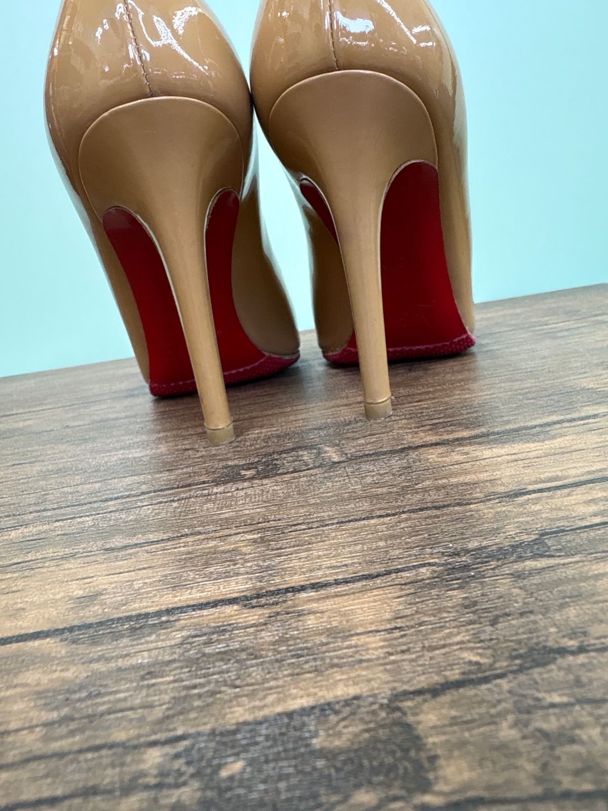 Christian Louboutin エナメルパンプス イタリア製 37 1/2 送料無料