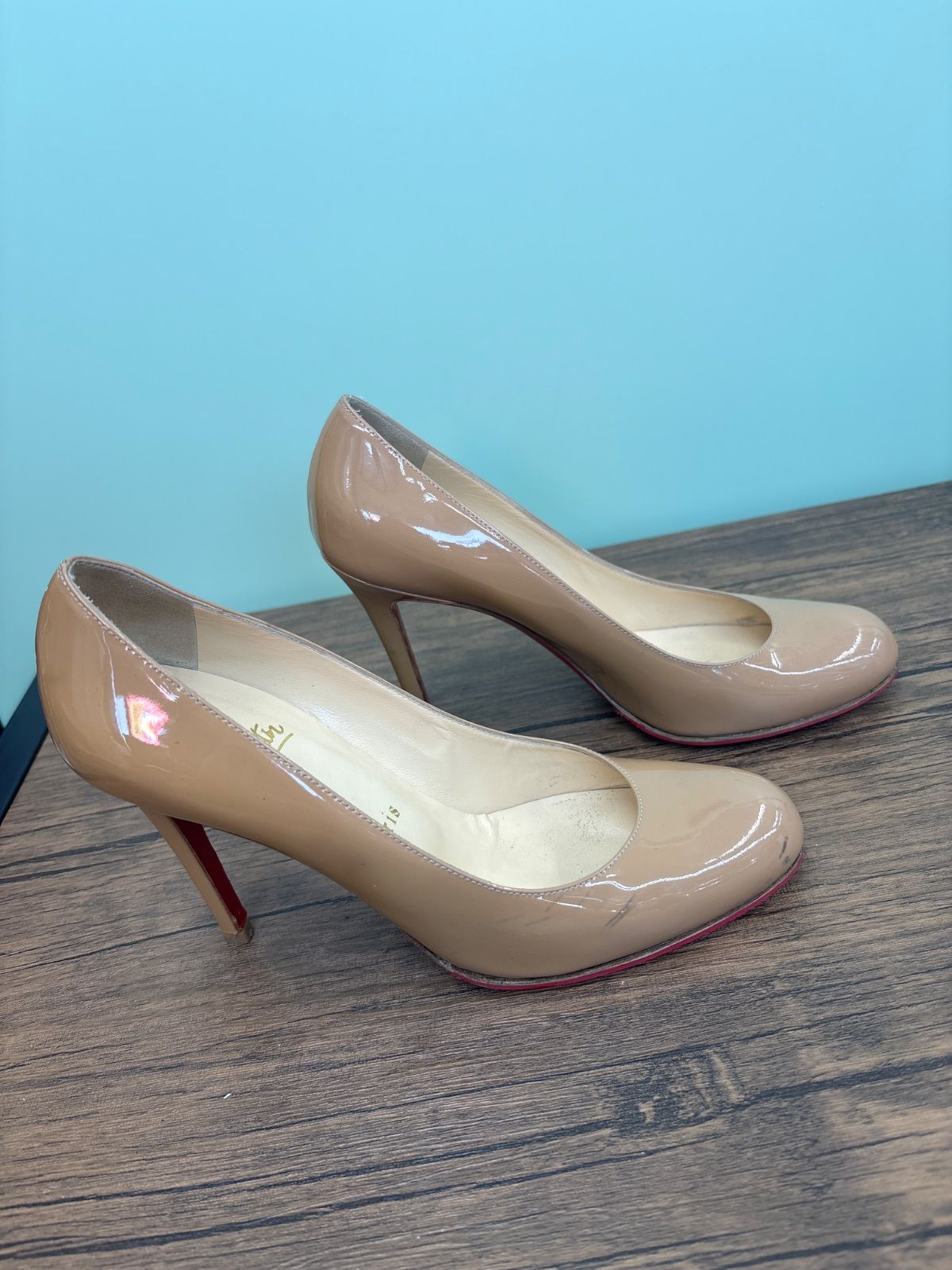 Christian Louboutin エナメルパンプス イタリア製 37 1/2 送料無料