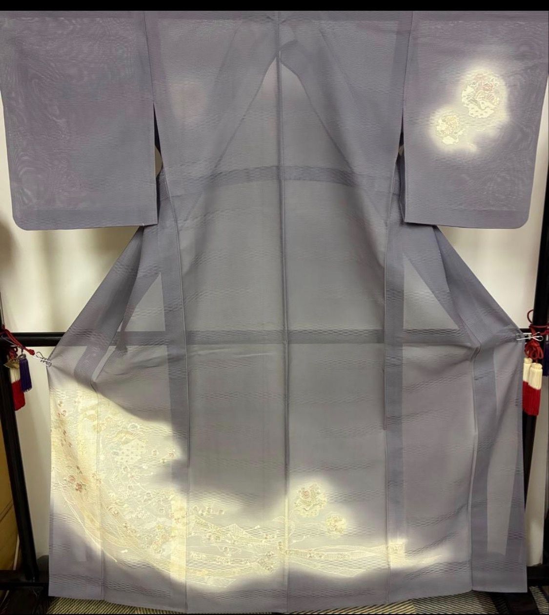 変わり織 刺繍の絽の付下 - メルカリ