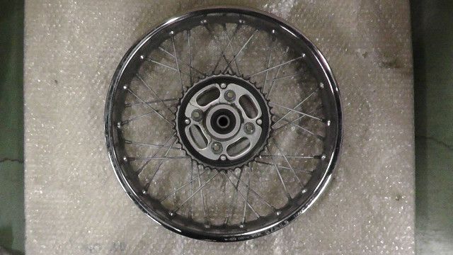 CBX125カスタム　JC12-1302xxx　の　リアホイール　:#1778555214