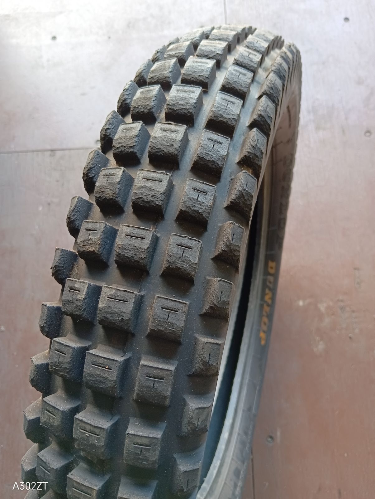 DUNLOP D803GP 前後中古タイヤセット　トライアル　値下げ ダンロップ D803GP トライアル競技用 前後セット 80/100-21 120/100-18
