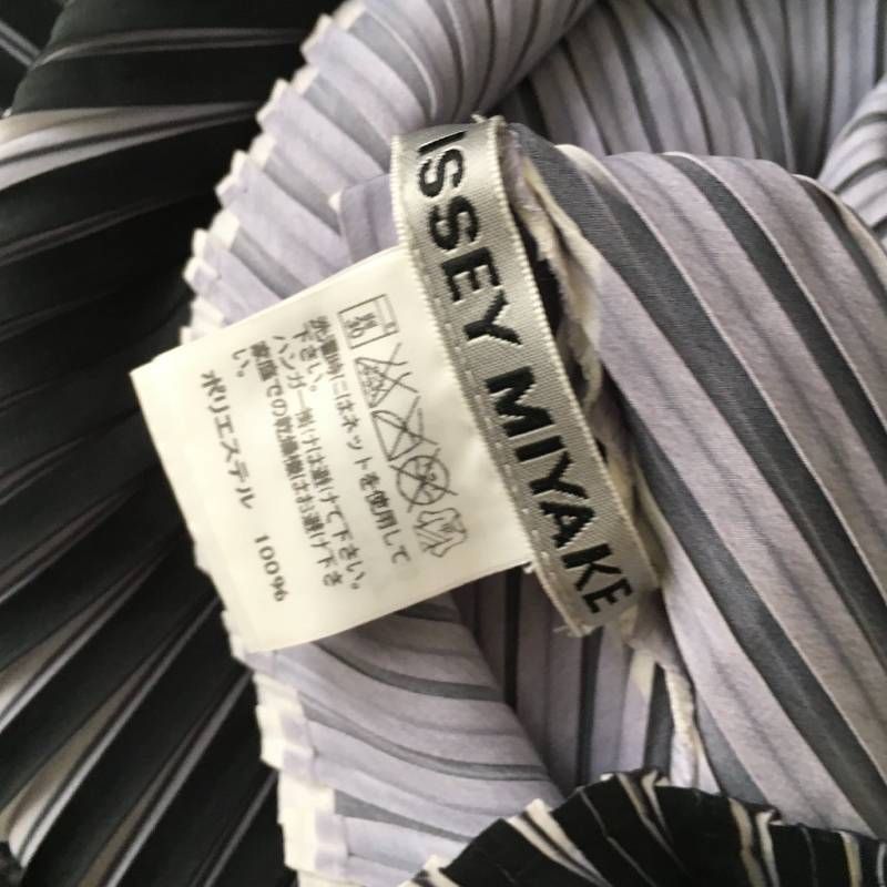 美品 ISSEY MIYAKE イッセイミヤケ 変形 プリーツ トップス2 IM31FJ629