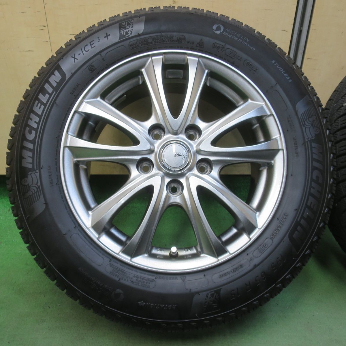 キレイ☆スタッドレス 195/65R15 ミシュラン X-ICE3+ SIBILLA NEXT C5