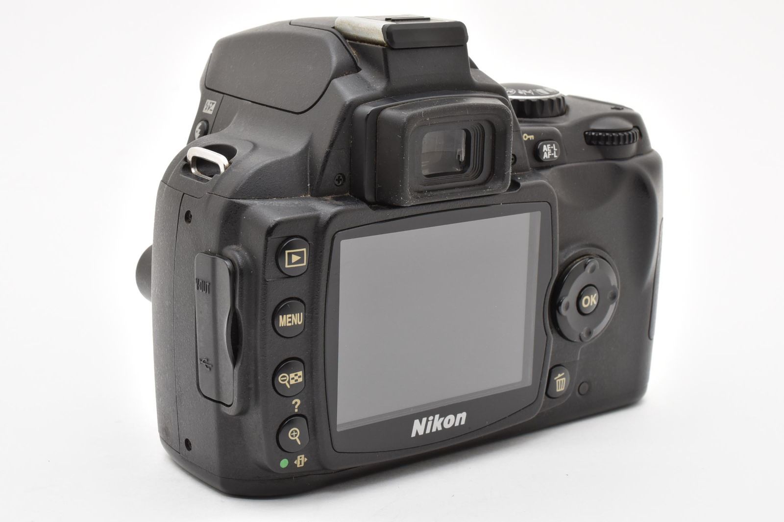 ☆極上品☆ 《ショット数わずか2661回》ニコン Nikon D40 ボディ 【名