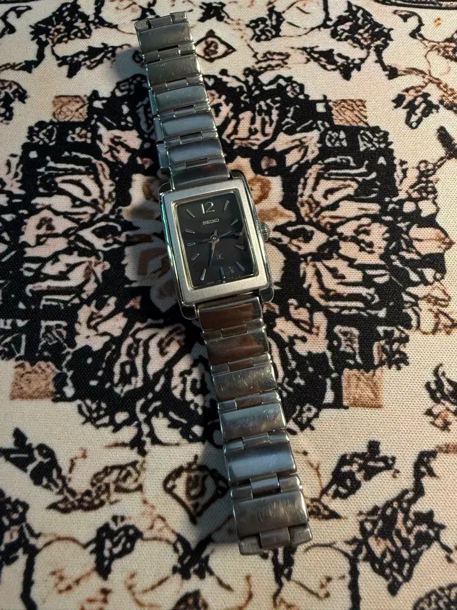 SEIKO ヴィンテージ レディース quartz 時計