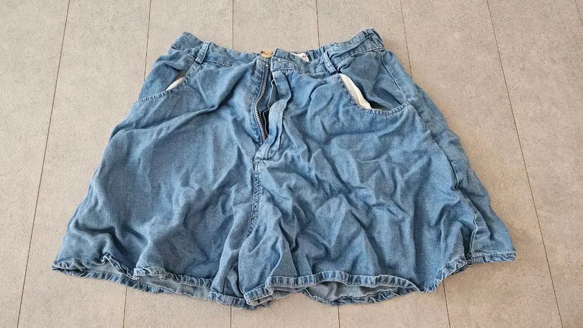 ZARA デニム ハーフパンツ 4枚 (164)