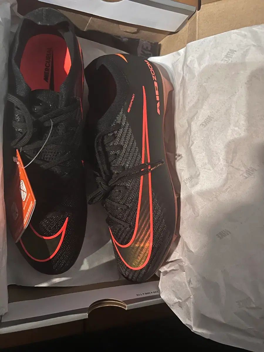 NIKE マーキュリアル ヴェイパー 16 エリート fg