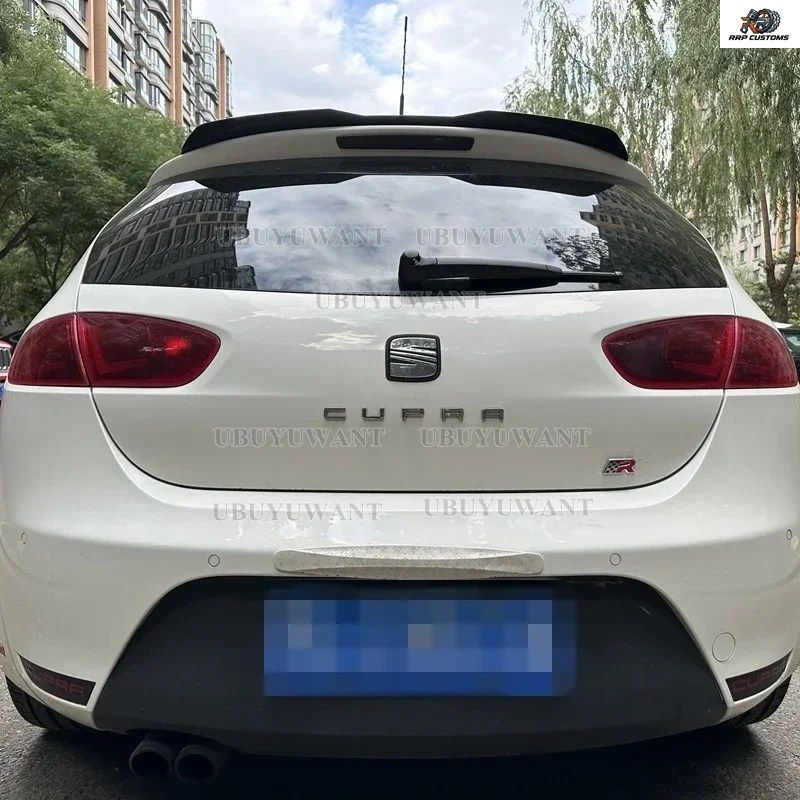 SEAT LEON MK2 2009-2012 カーボンファイバー調 ABS樹脂製 未塗装 リアスポイラー ウィング トランク蓋カバー カースタイリング