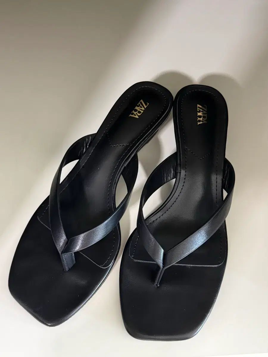 ZARA ウエッジヒール フリップフロップ｜詳細画像