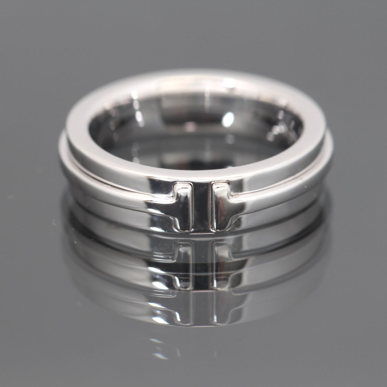 美品 ティファニー TIFFANY＆CO．Tワイド スモール リング WG 750 正規品 6号【中古】11415