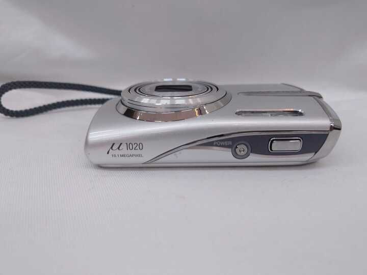 OLYMPUS u1020 コンパクトデジタルカメラ シルバー色 - メルカリ