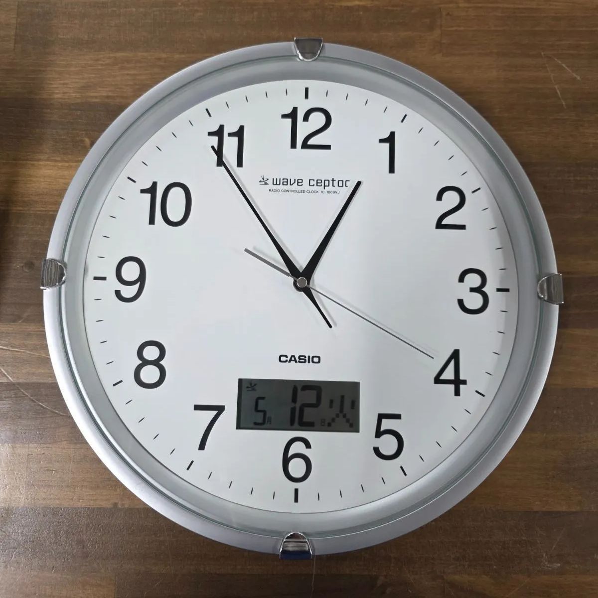 CASIO 壁掛け電波時計 wave ceptor - メルカリ