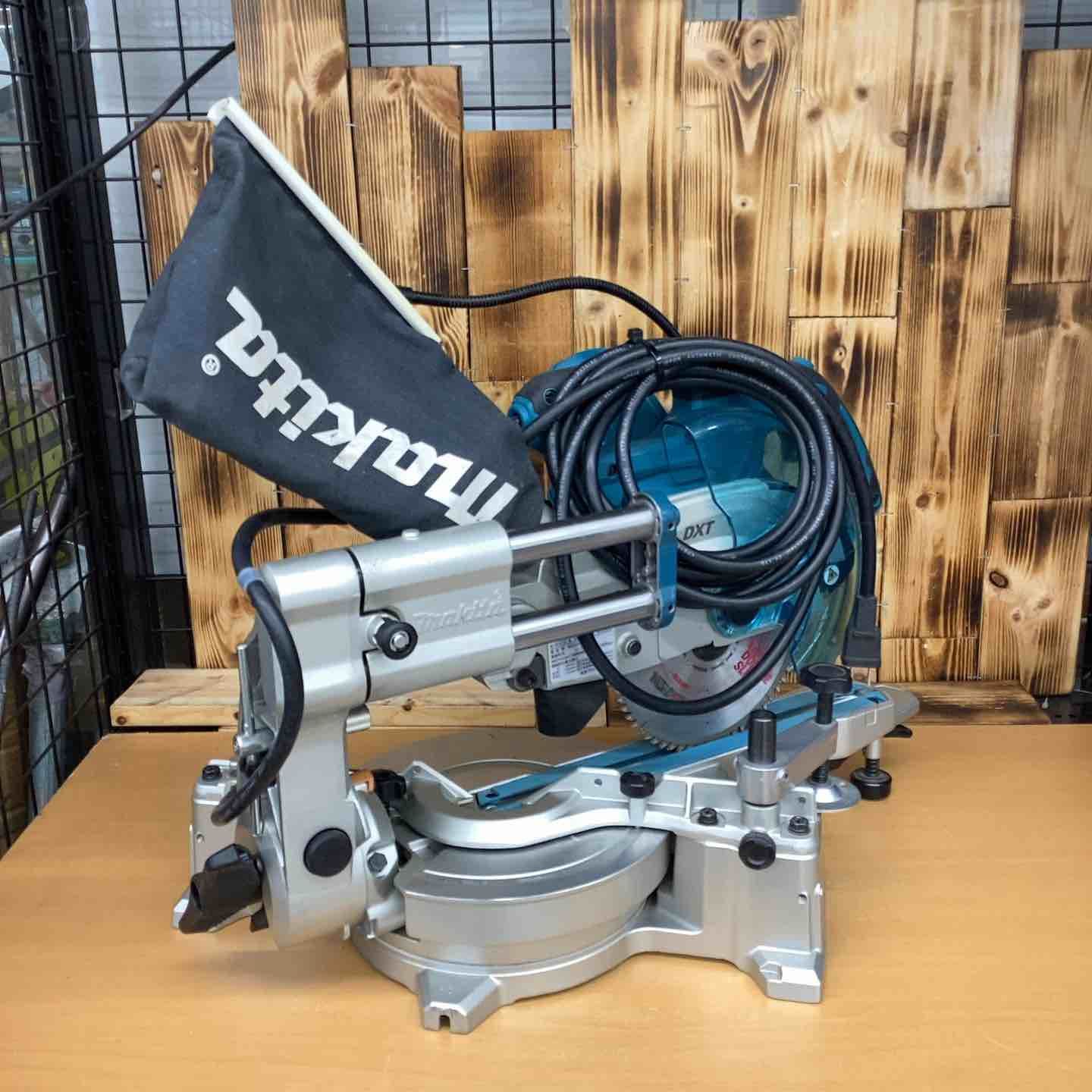 ☆マキタ(makita) 165mmスライドマルノコ LS0613FL【越谷店】 - メルカリ