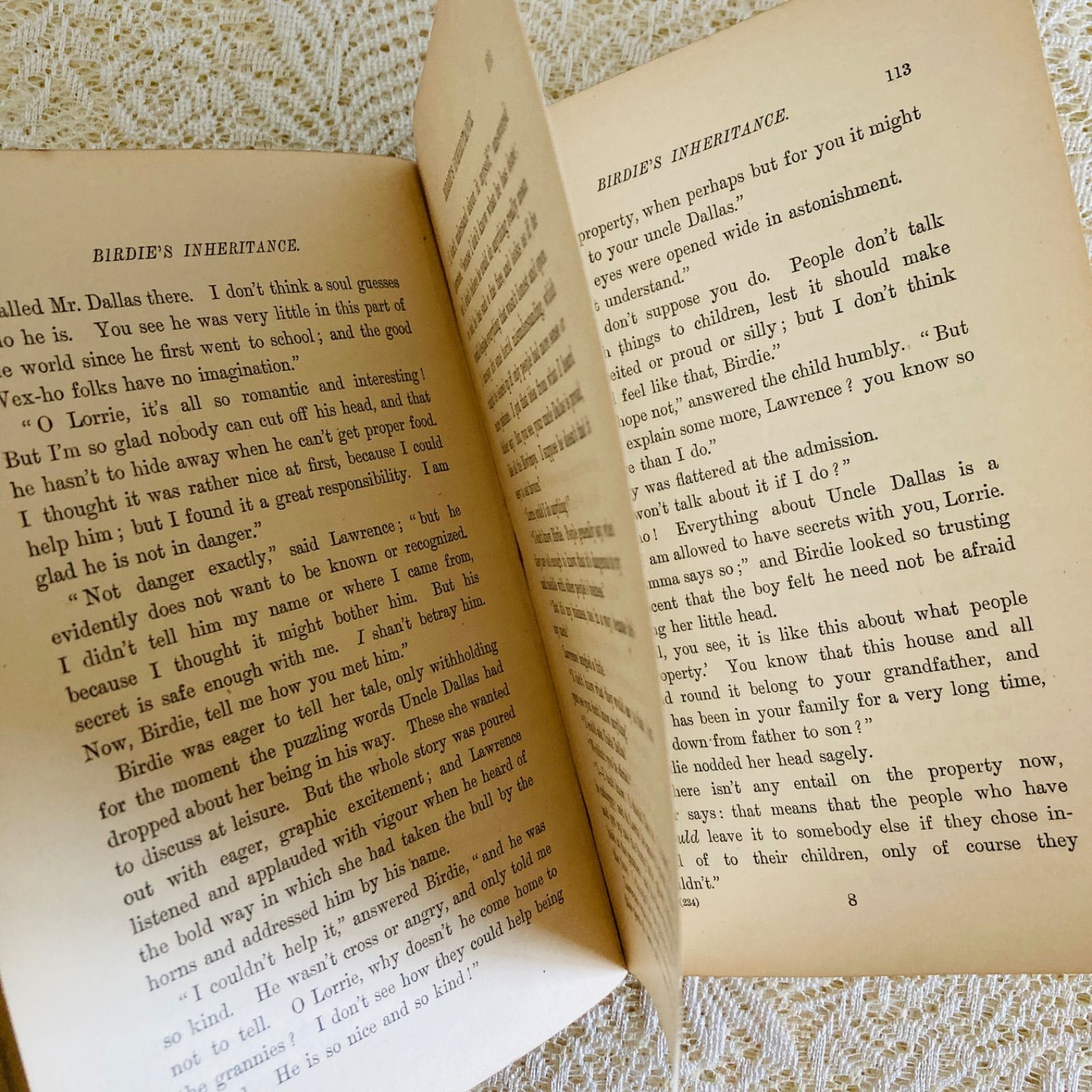 ヴィクトリア朝の気品ある装丁 アンティーク児童書 1892年 インテリア
