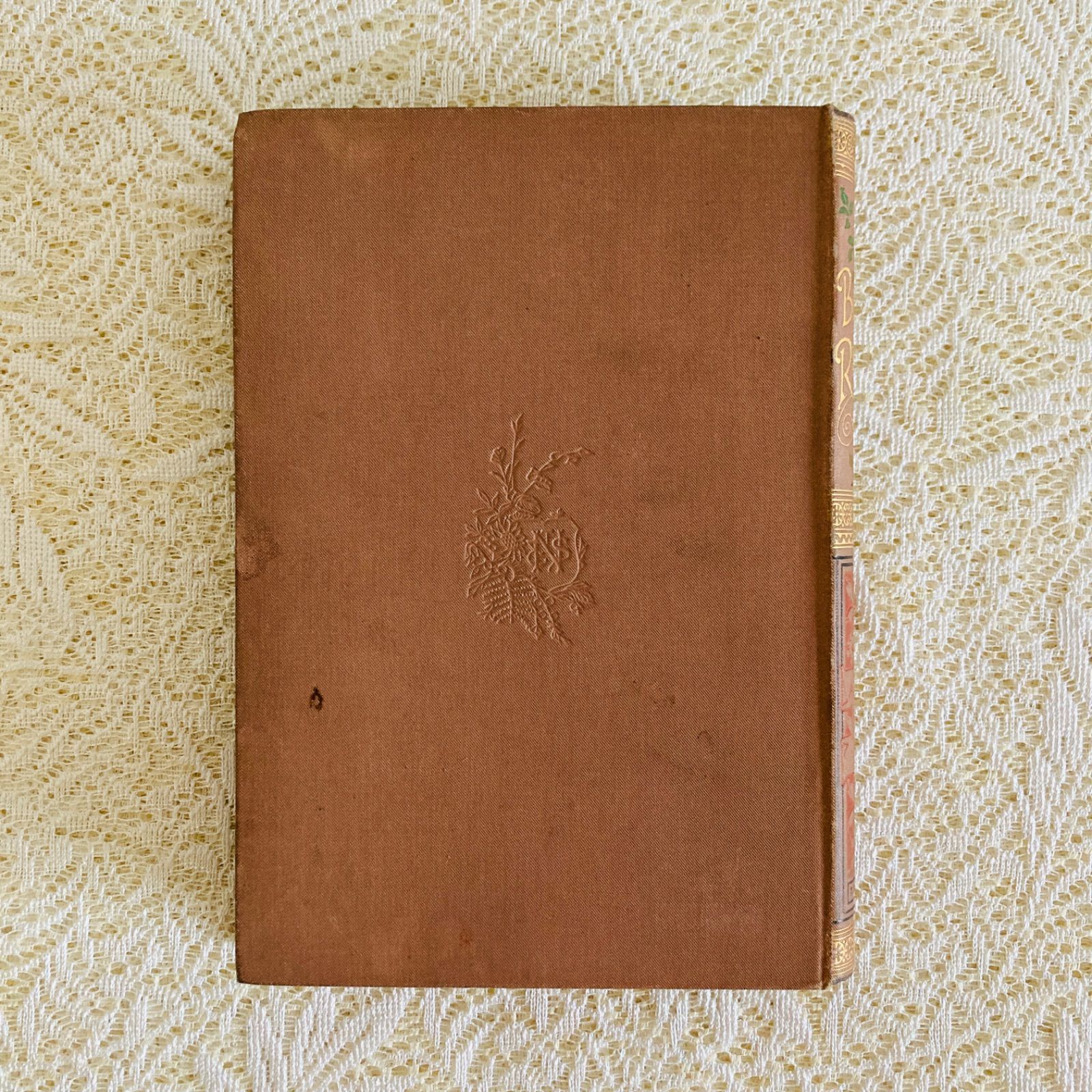 ヴィクトリア朝の気品ある装丁 アンティーク児童書 1892年 インテリア
