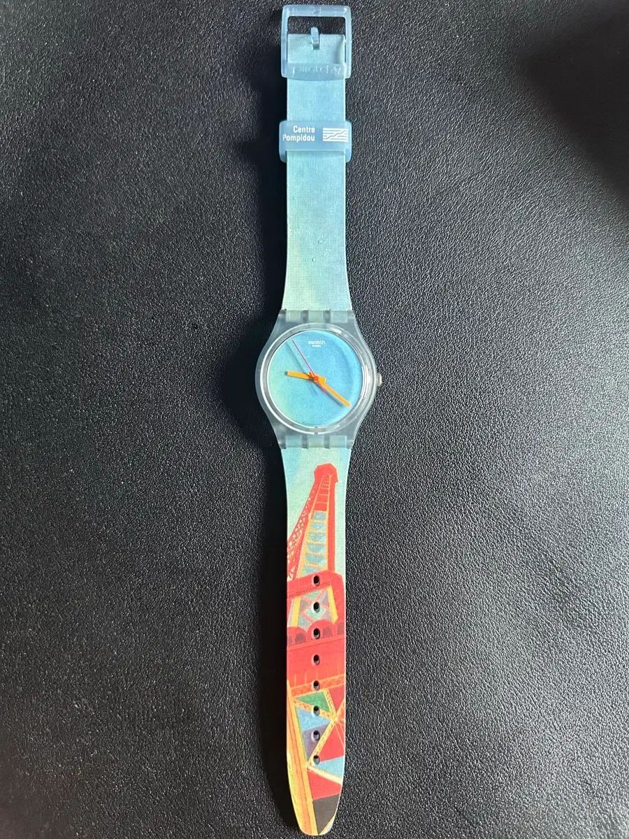 限定モデル SWATCH x ポンピドゥ・センター エッフェル塔 (ロベール・ドローネ)