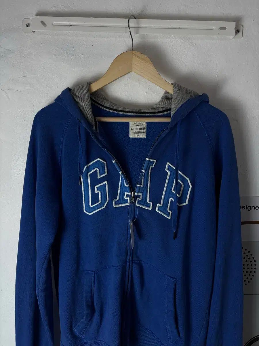 GAP フードジップアップ