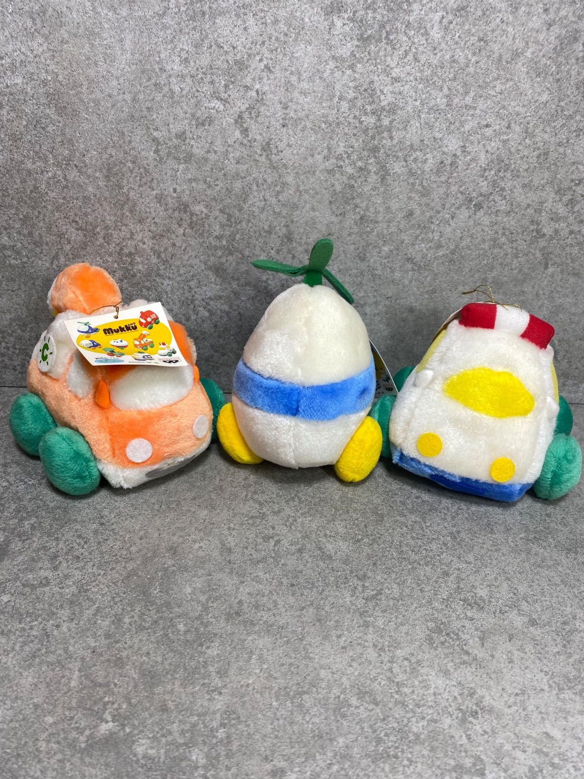 昭和レトロ ぬいぐるみ バンダイ Mukku ムック クレーン車 パトカー