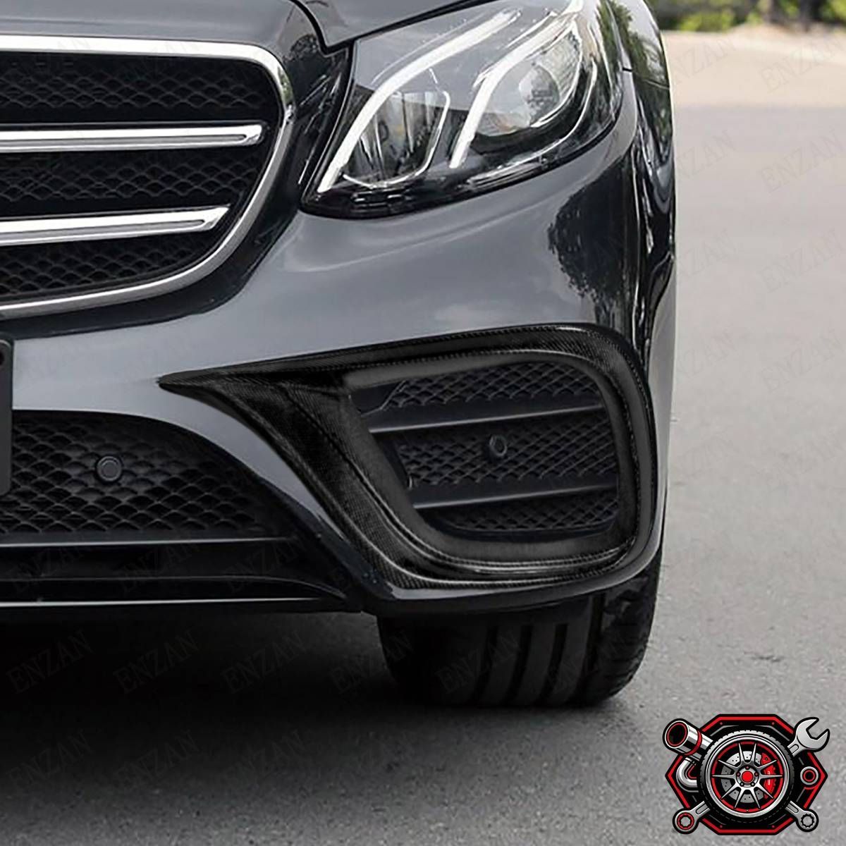 売れ筋ベンツ W213 E63 Eクラス カーボン製 フロントバンパー スプリッター フロントフォグカバー 左右セットcp516 売れ筋ベンツ W213 E63 Eクラス カーボン製 フロントバンパー スプリッター フロントフォグカバー 左右セットcp516