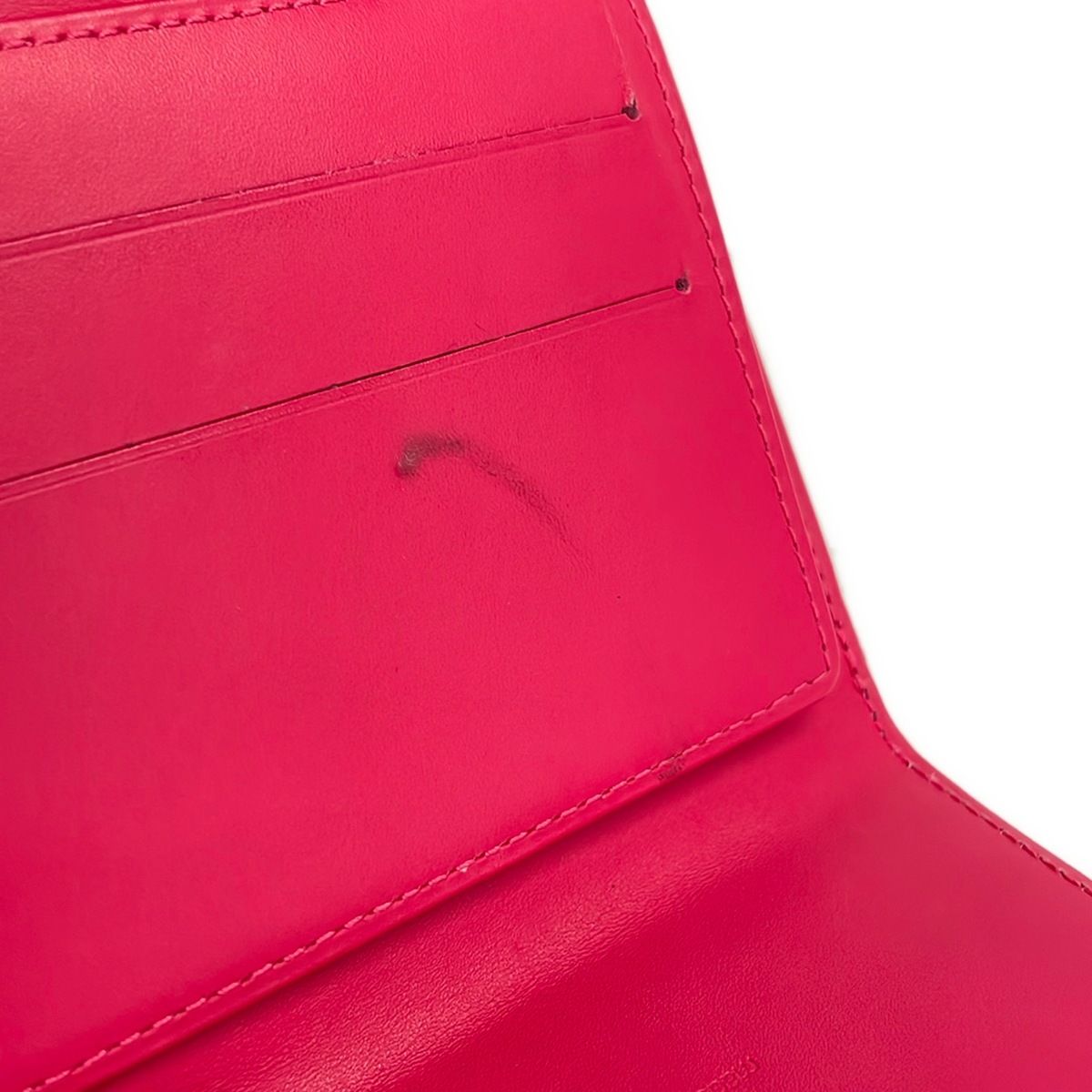 LOUIS VUITTON(ルイヴィトン) Wホック財布 モノグラムヴェルニ ポルト LOUIS VUITTON(ルイヴィトン) Wホック財布 モノグラムヴェルニ ポルト