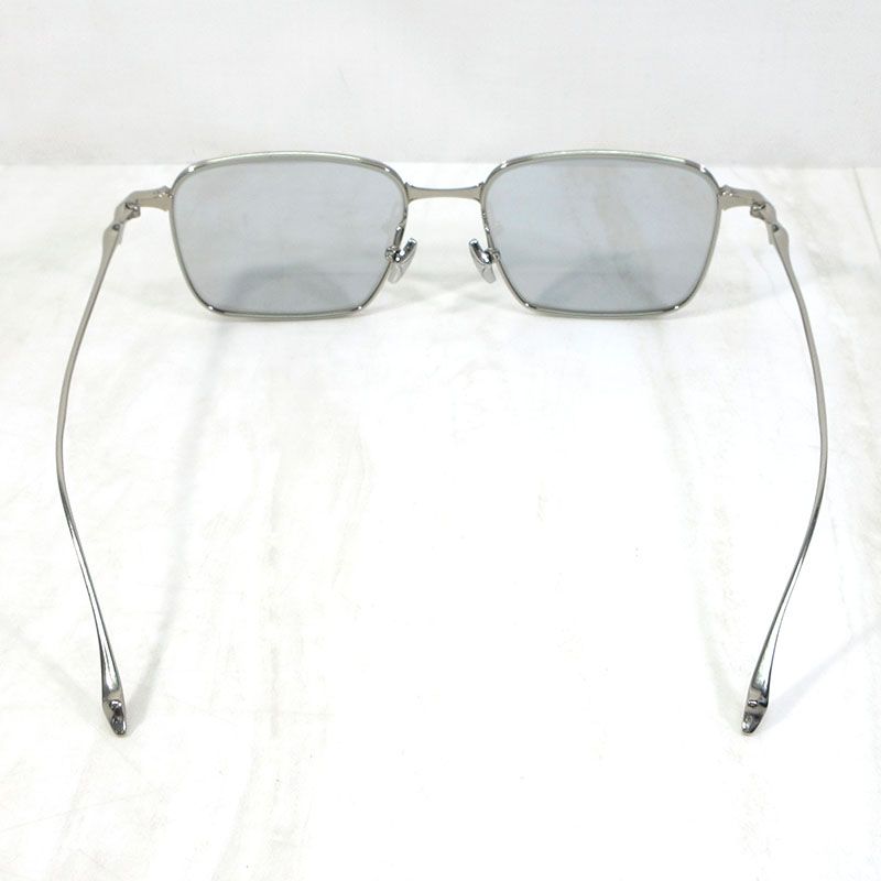 【三重本店】 中古 GENTLE MONSTER | ジェントルモンスター BOLD Optical Collection ABA-02(SM) スクエアシェイプ ミラーレンズ サングラス サイズ:54□18-151 カラー:シルバー系×グレー系 【116】 【三重本店】 中古 GENTLE MONSTER | ジェントルモンスター BOLD Optical Collection ABA-02(SM) スクエアシェイプ ミラーレンズ サングラス サイズ:54□18-151 カラー:シルバー系×グレー系 【116】