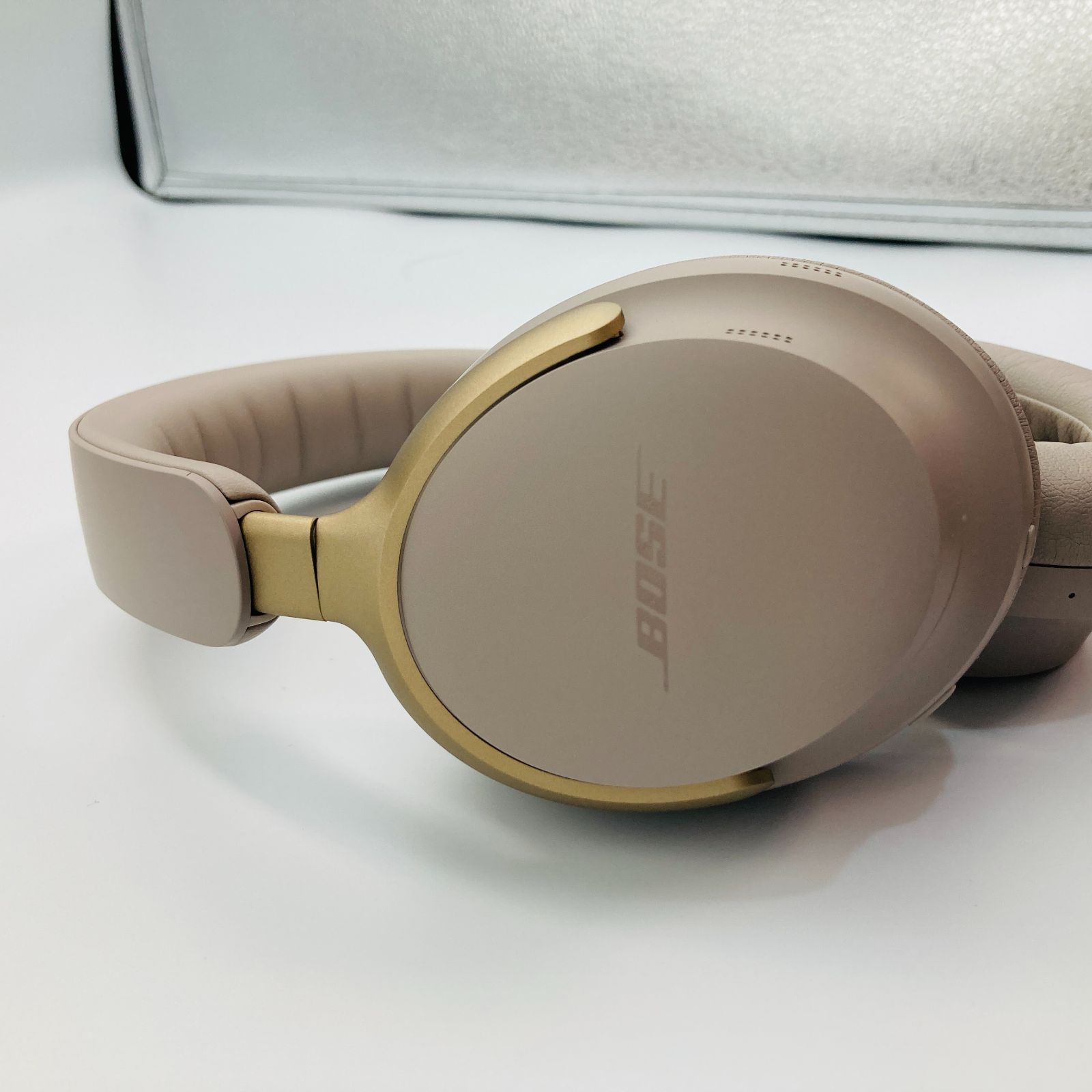 Bose ボーズ QuietComfort Ultra Headphones LE 完全ワイヤレス