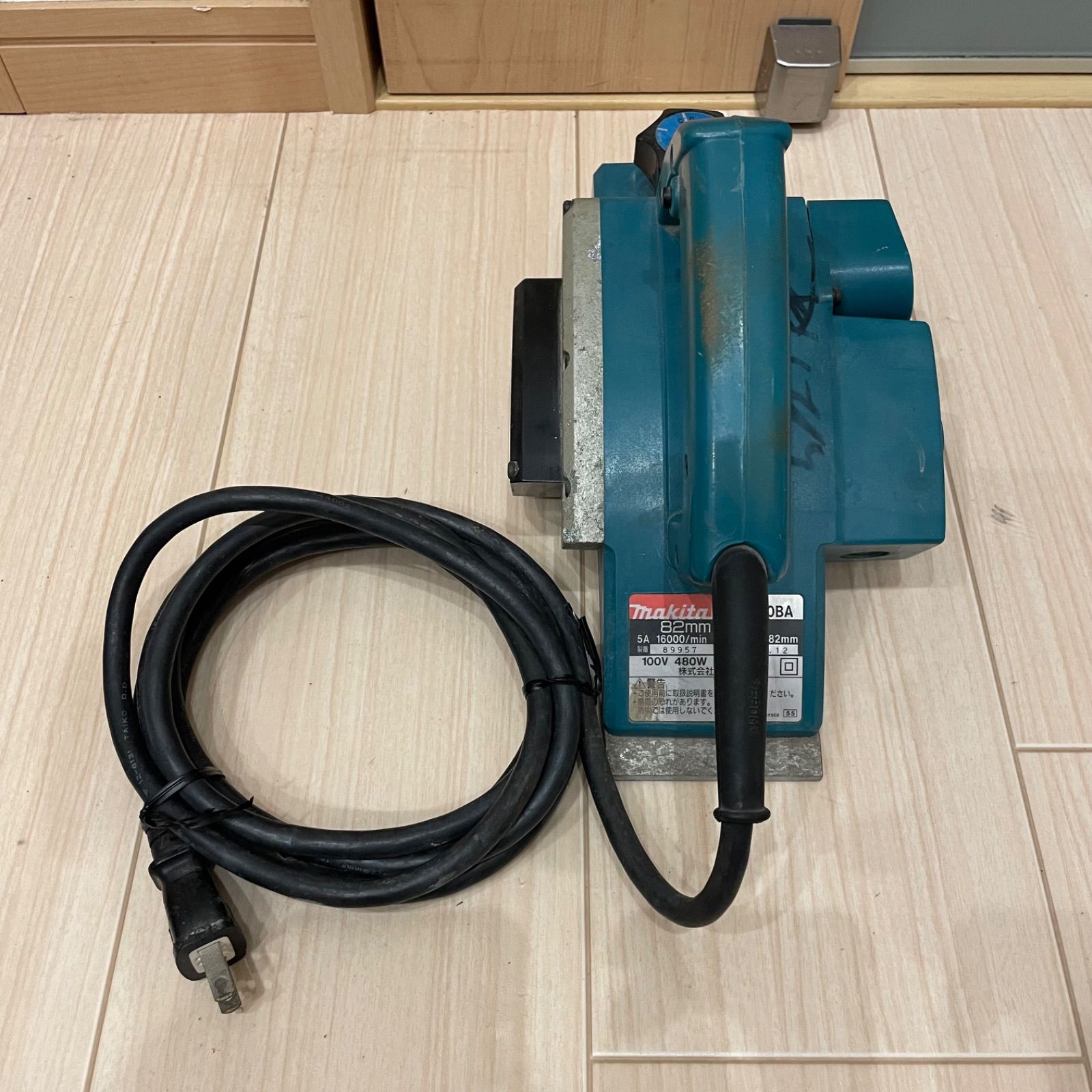 makita マキタ 1900BA 電気カンナ 電動カンナ 電動工具 カンナ - メルカリ makita マキタ 1900BA 電気カンナ 電動カンナ 電動工具 カンナ - メルカリ