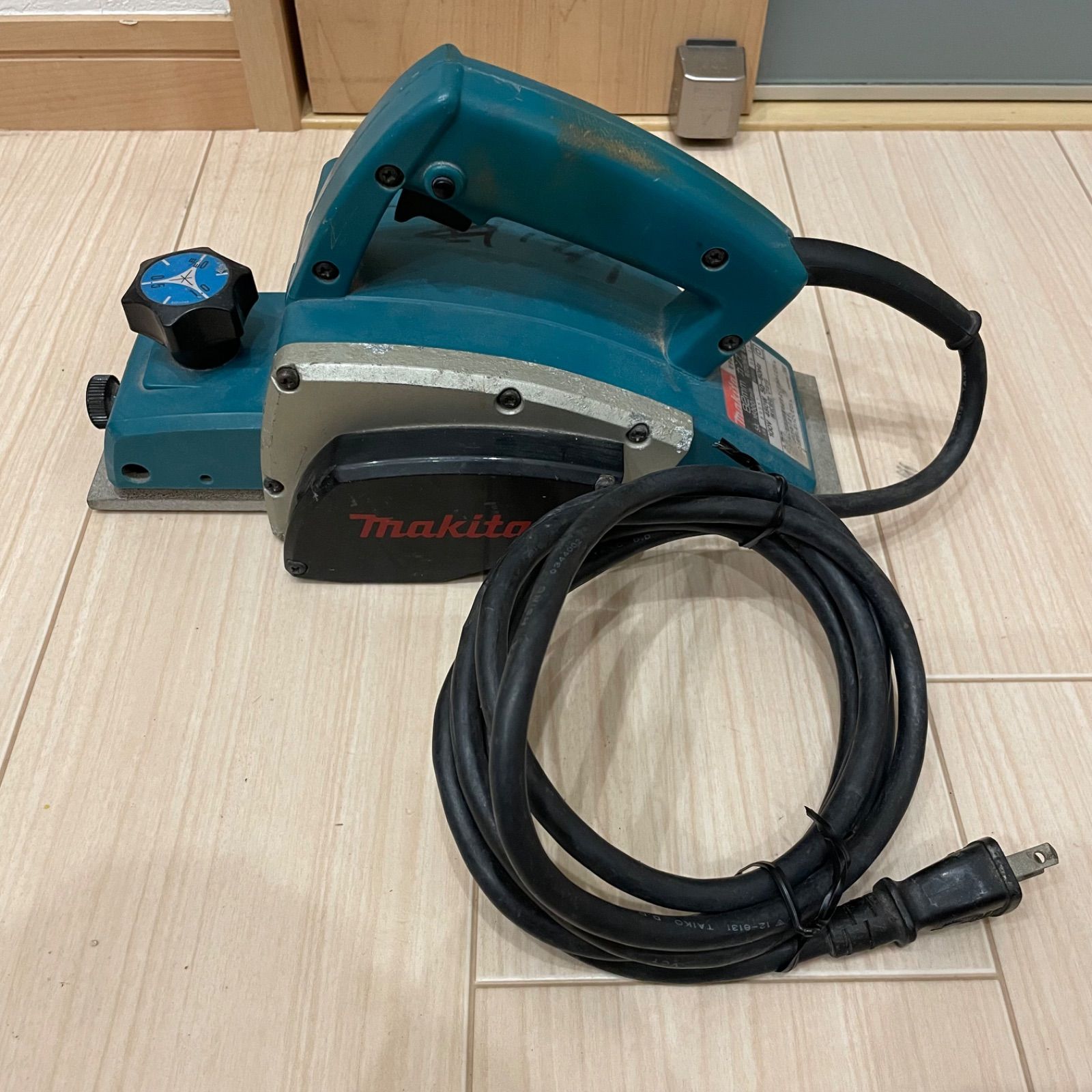 makita マキタ 1900BA 電気カンナ 電動カンナ 電動工具 カンナ - メルカリ