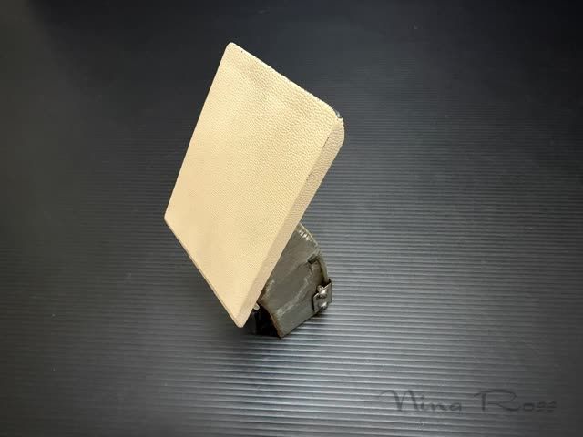 75 76 シボレー カプリス アッシュトレイ 灰皿 ダッシュ オリジナル 中古 1975 1976 75 76 シボレー カプリス アッシュトレイ 灰皿 ダッシュ オリジナル 中古 1975 1976