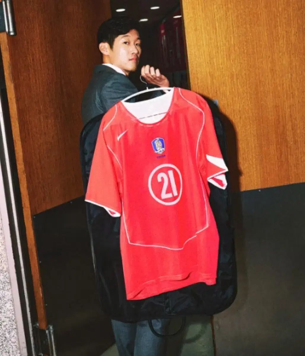 ナイキ パク・チソン(JISUNG) 韓国 2004 トータル90 リイシュー (XL) ナイキ パク・チソン(JISUNG) 韓国 2004 トータル90 リイシュー (XL)