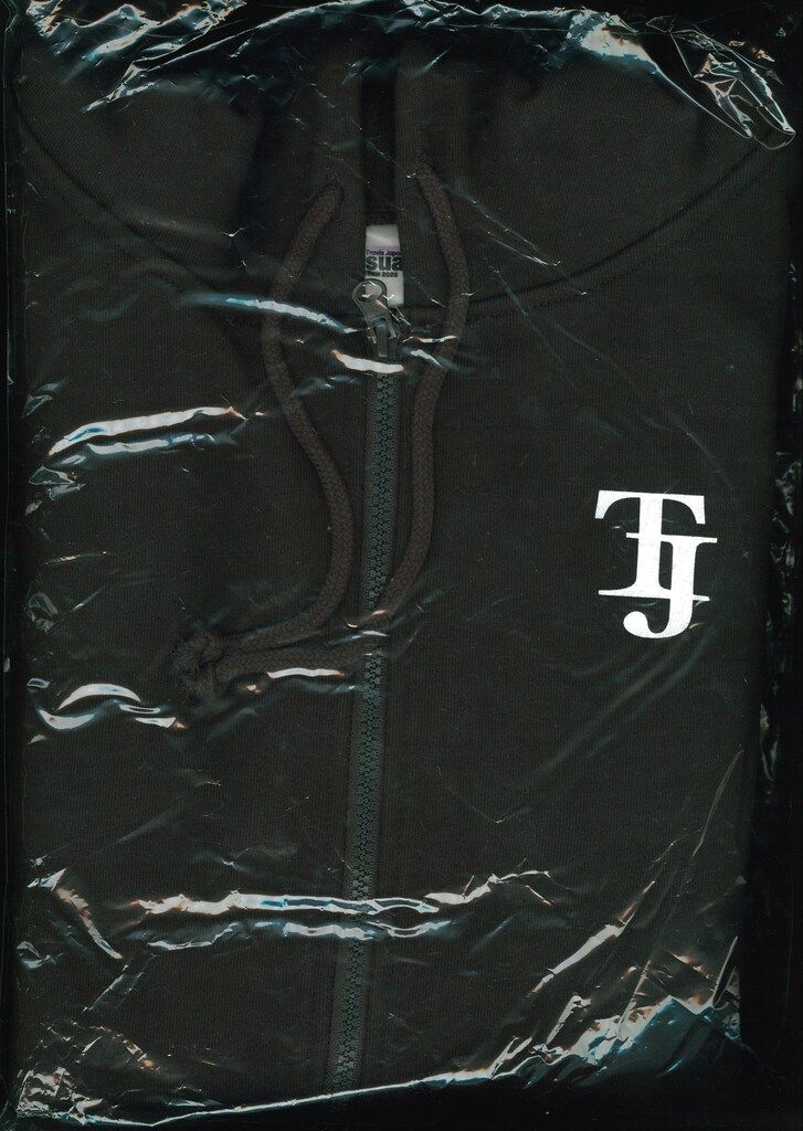 TravisJapan 25年VIIsual パーカー