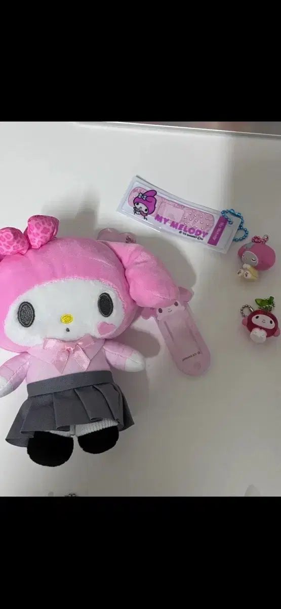マイメロディ シナモロール クロミ ポムポムプリン ぬいぐるみ キーリング ガチャ出品