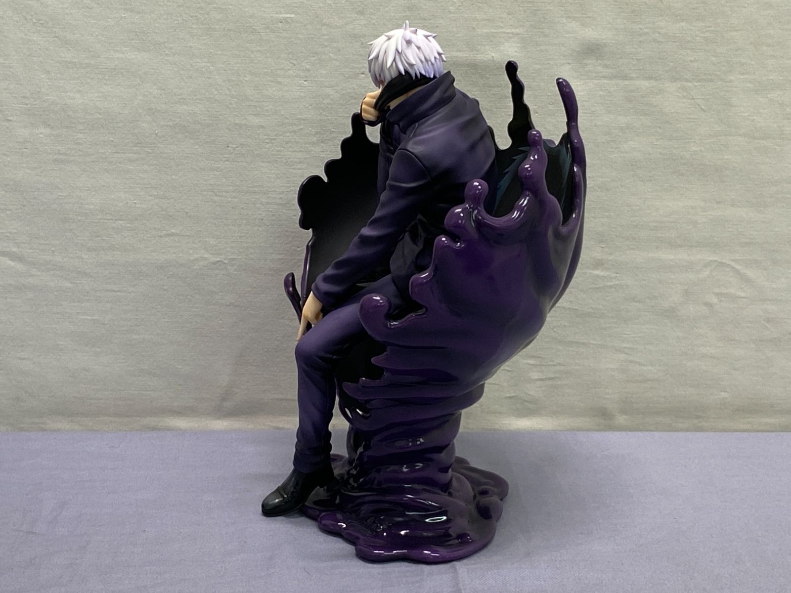 フィギュア】呪術廻戦 五条悟 MAPPA SHOWCASE 1/7 塗装済み完成品