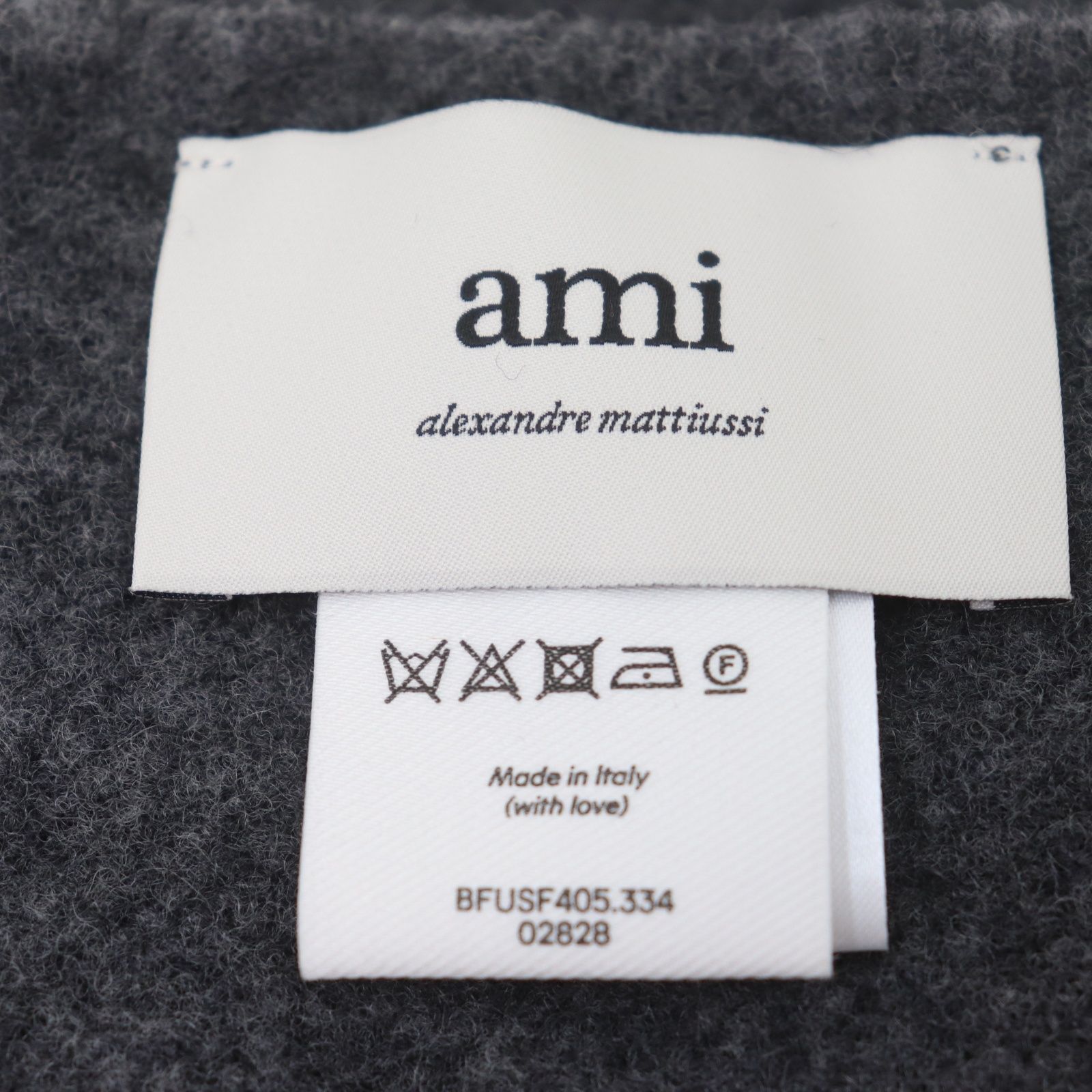 ITOV8WIXZJC8 AMI PARIS アミパリス マフラー ウール グレー フリンジ