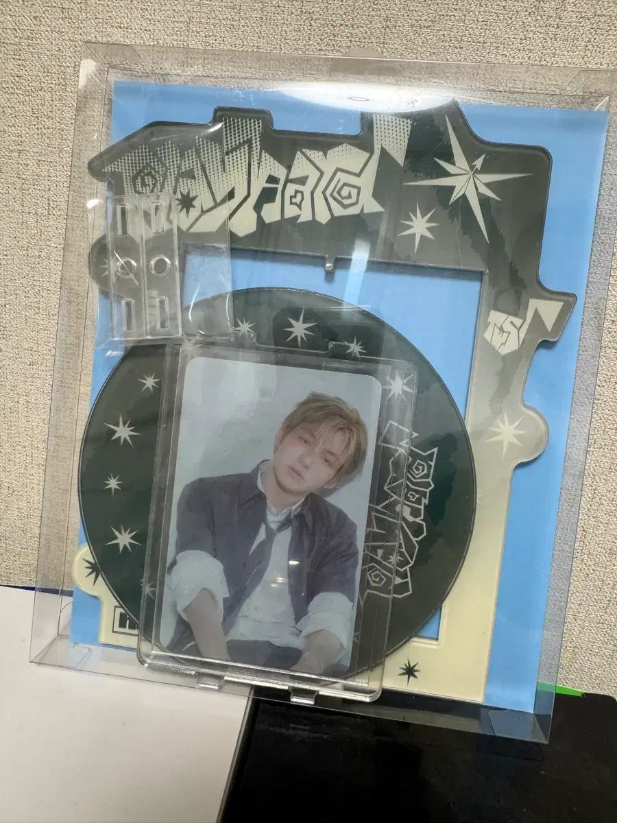 ツアーズ play hard ポップアップ ジフン(JIHOON) アクリル 呪術廻戦 スタンド