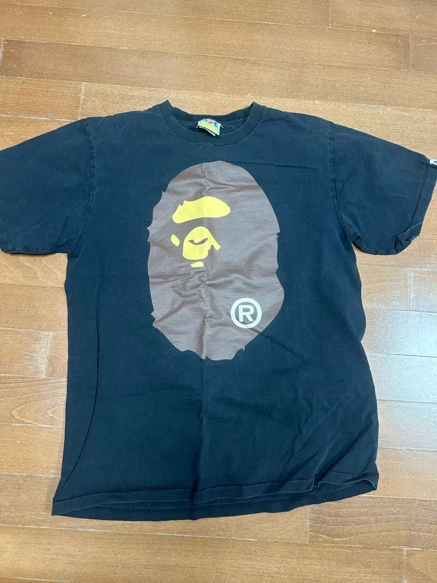 A BATHING APE（アベイシングエイプ） 半袖 出品
