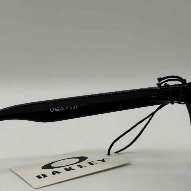 OAKLEY×FRAGMENT DESIGN FROGSKINS XS SUNGLASSES BLACK/WHITE OJ9006